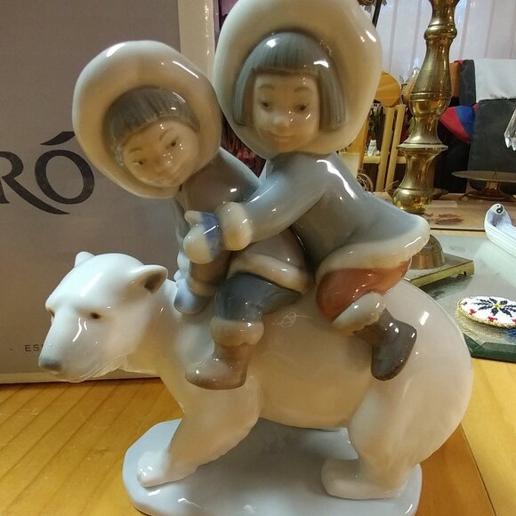 Lladro Eskimo Riders 15353